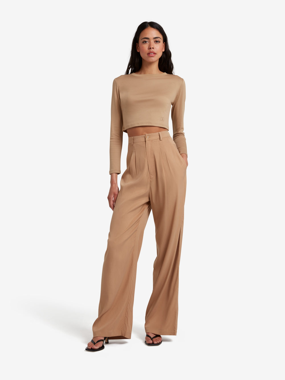 The Signature Long Sleeved Cropped Cotton Top - Brown